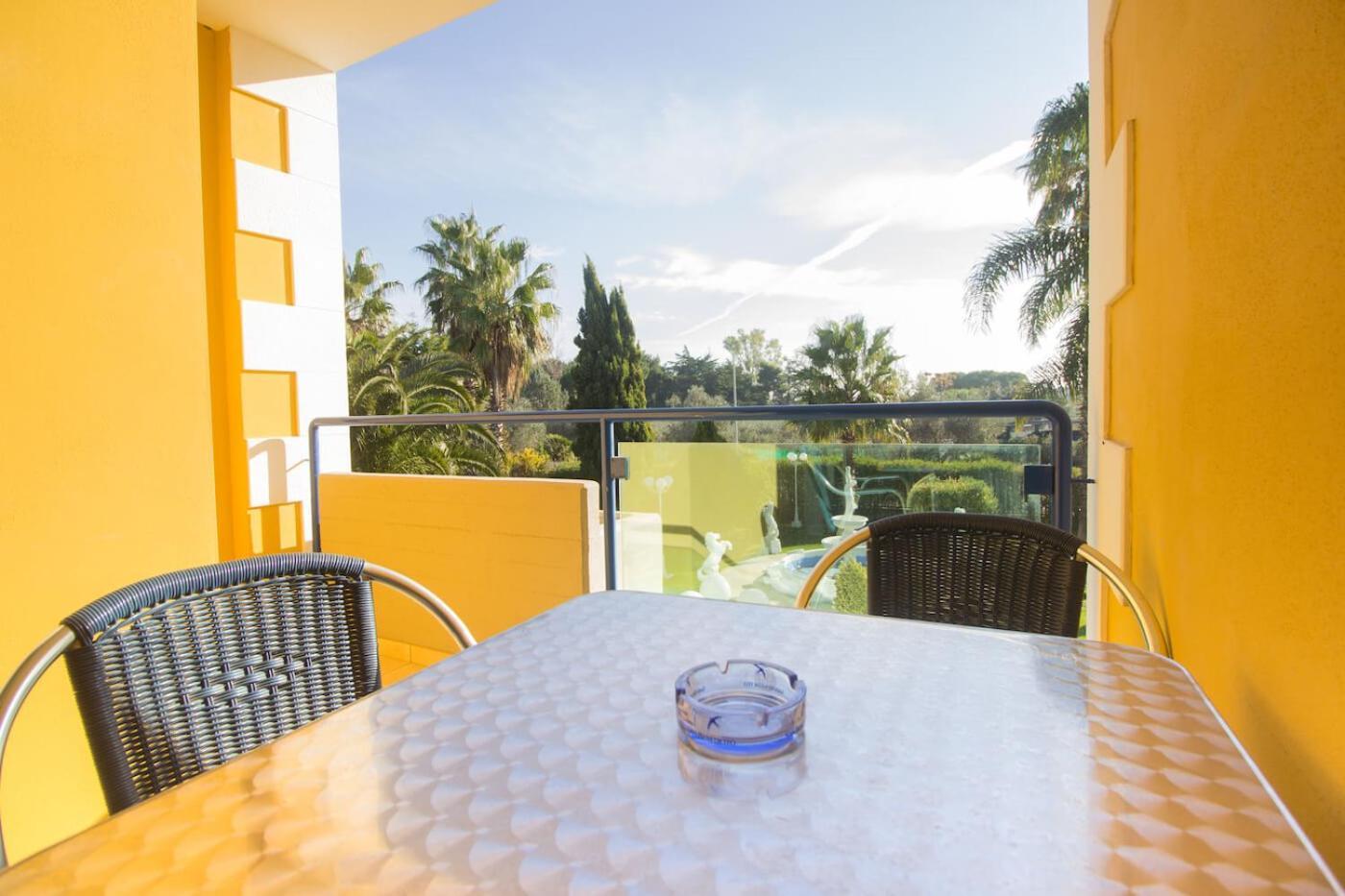 Hotel Jolly Modugno Exterior foto